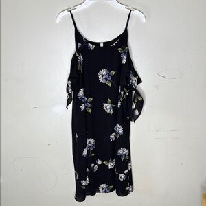 Solgee Floral Black Dress w/ Tie Sleeve Detail Size Medium NEW!